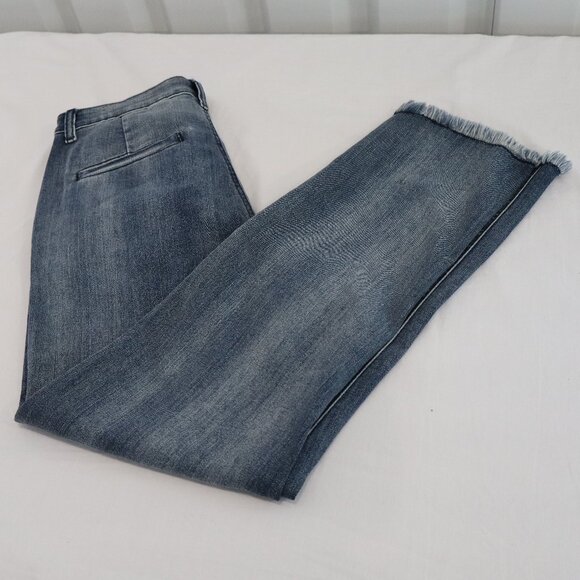 New APNY Womens Denim Raw Hem Trouser Jeans Size 8 Ankle length High Rise NWT - Picture 1 of 11